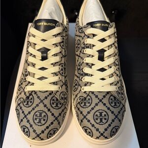 Tory Burch T monogram Howell court sneakers